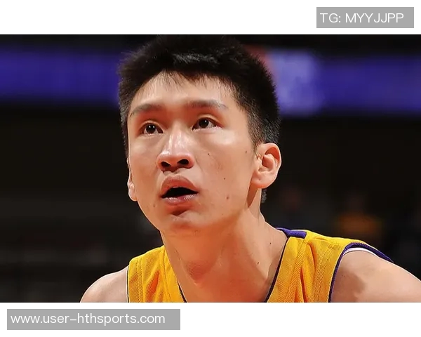 孙悦盛赞斯普利特称其为NBA最佳教练并批评球队战术单一
